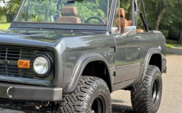 Ford-Bronco-1969-Convertible-23