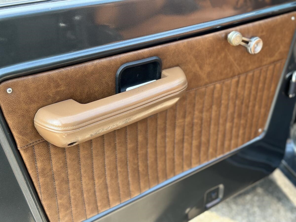 Ford-Bronco-1969-Convertible-34