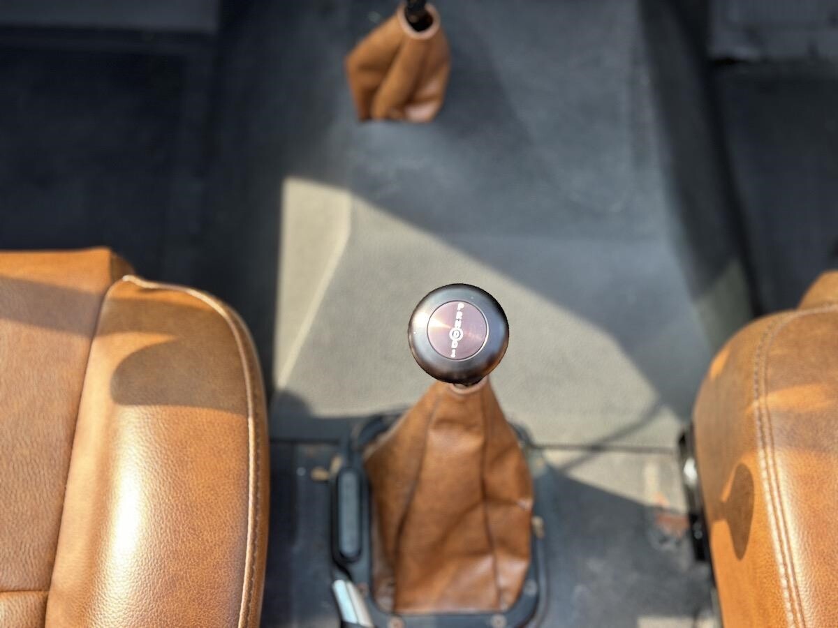 Ford-Bronco-1969-Convertible-6