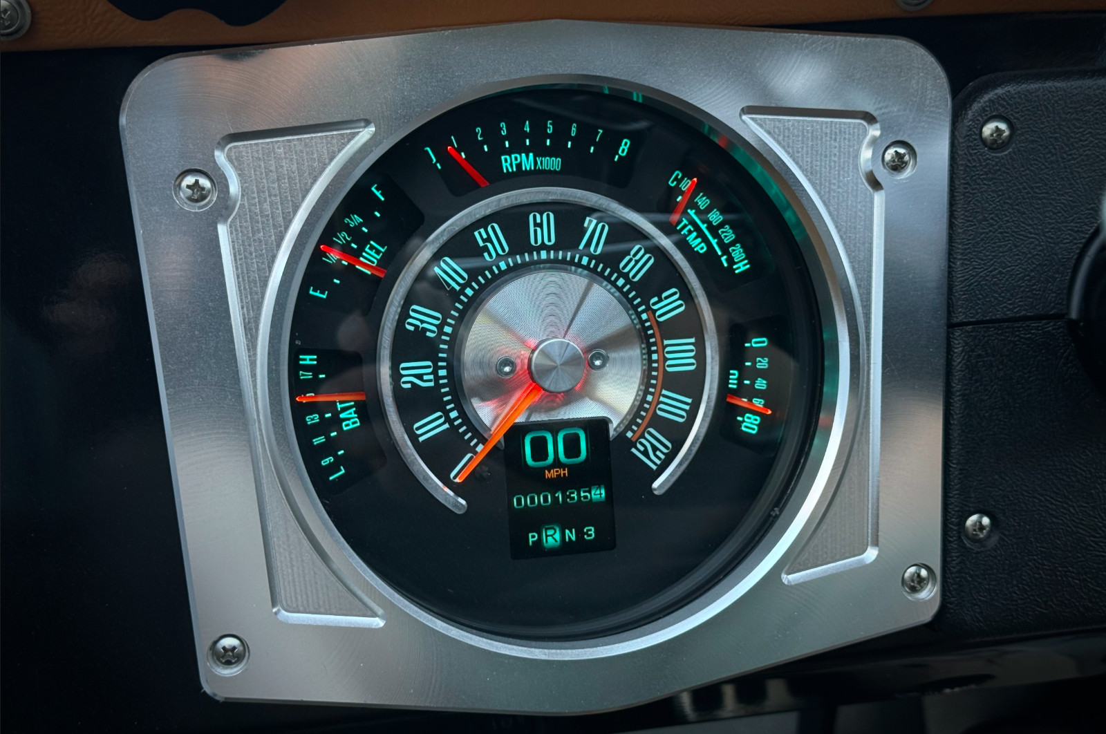 Ford-Bronco-1969-SUV-15