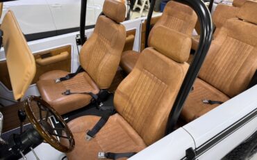 Ford-Bronco-1969-SUV-18