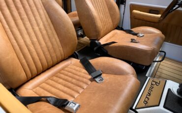 Ford-Bronco-1969-SUV-21