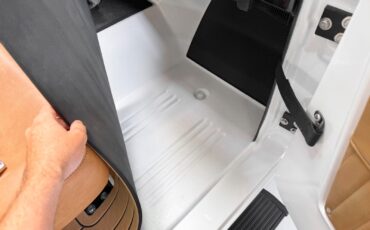 Ford-Bronco-1969-SUV-23