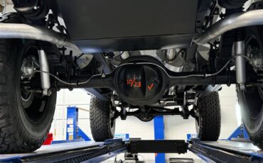 Ford-Bronco-1969-SUV-30