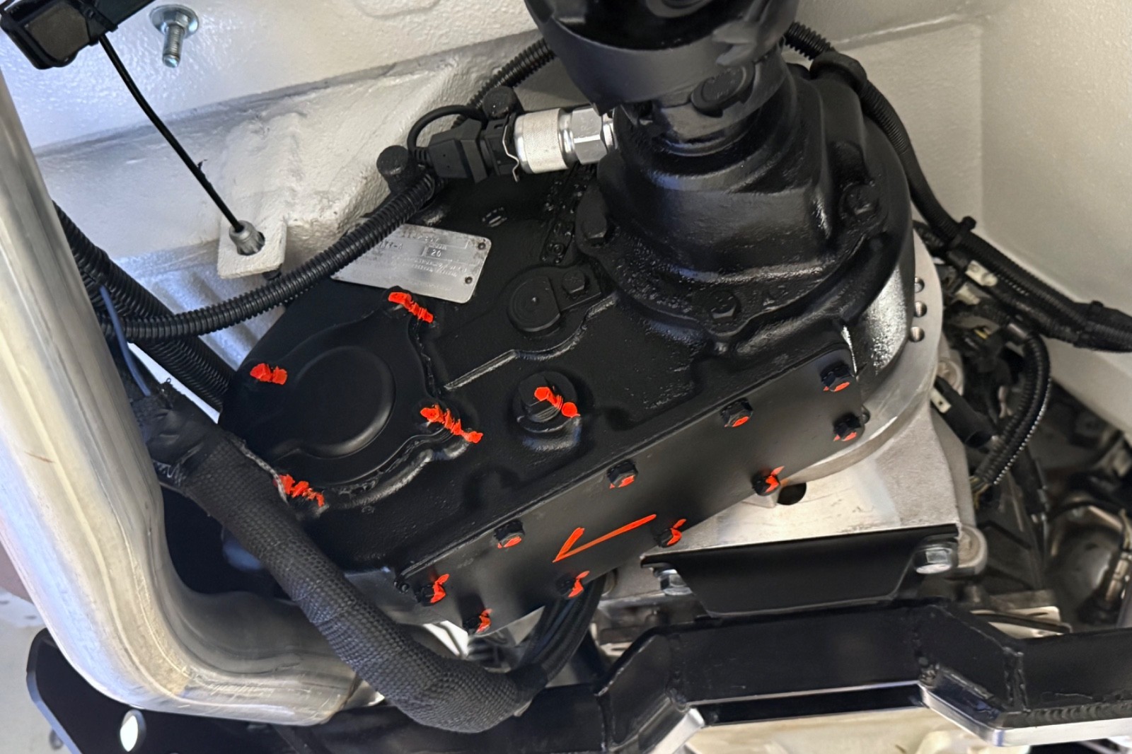 Ford-Bronco-1969-SUV-31