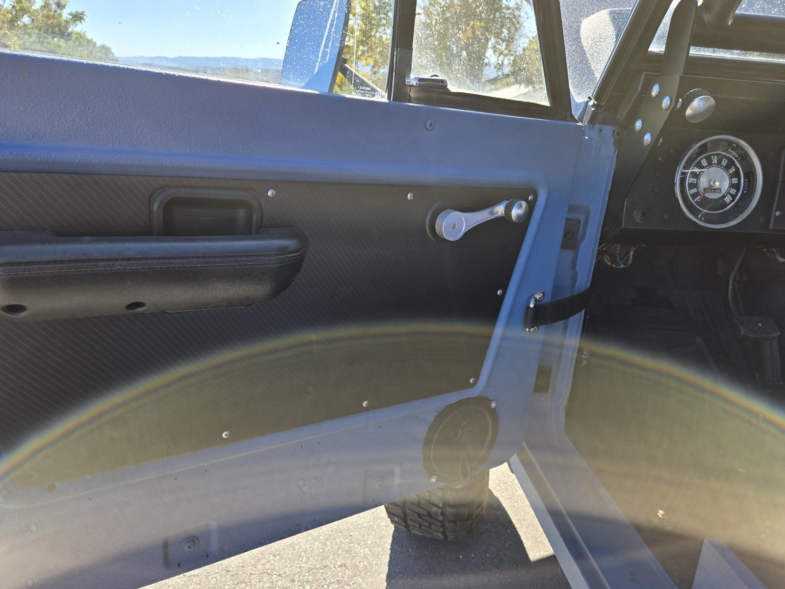 Ford-Bronco-1969-SUV-5