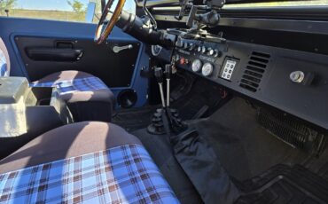 Ford-Bronco-1969-SUV-8