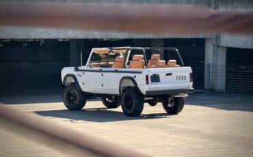 Ford-Bronco-1969-SUV-9