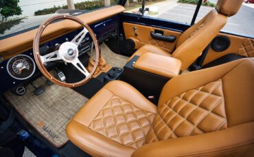 Ford-Bronco-1971-2-Door-13