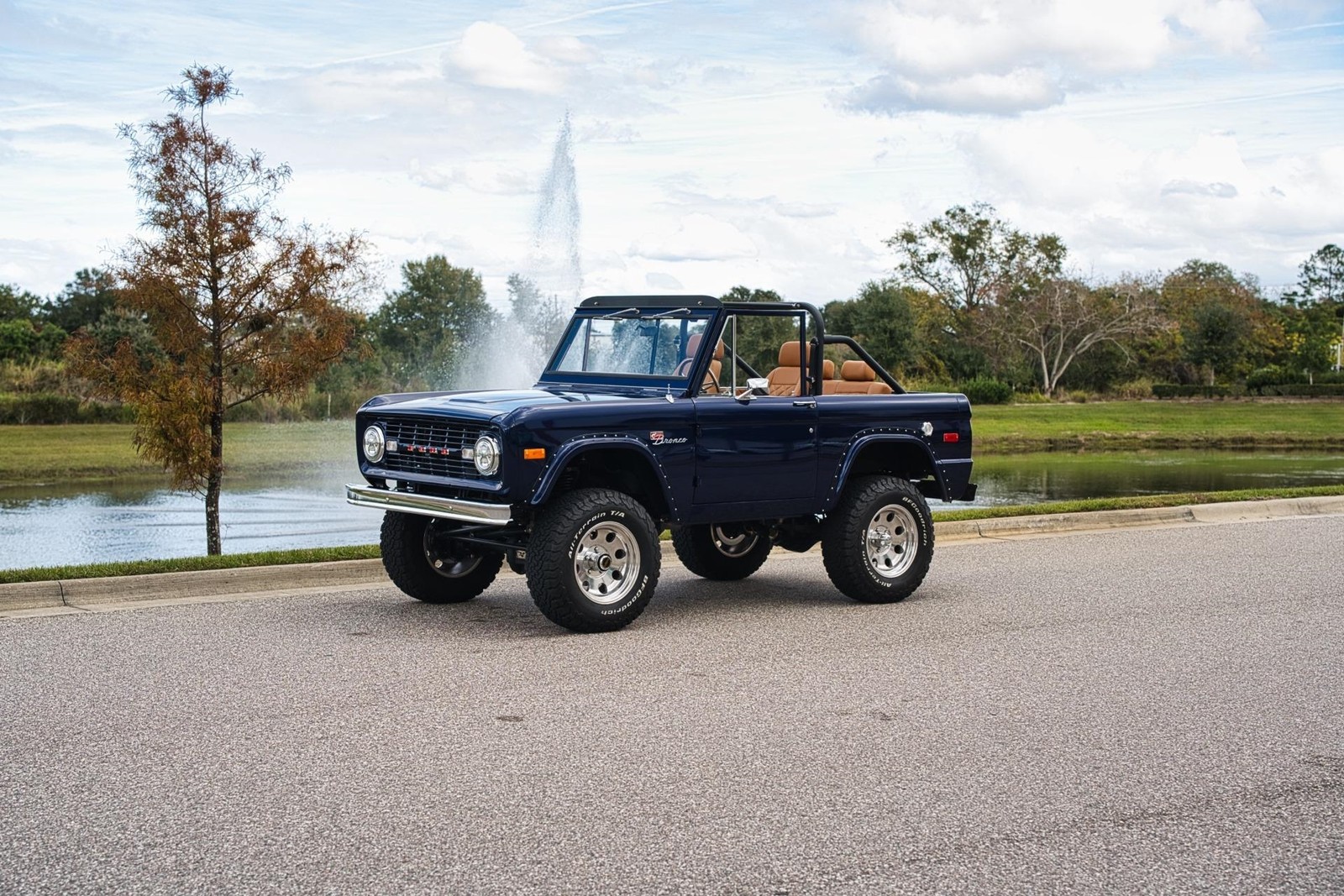 Ford-Bronco-1971-2-Door-17
