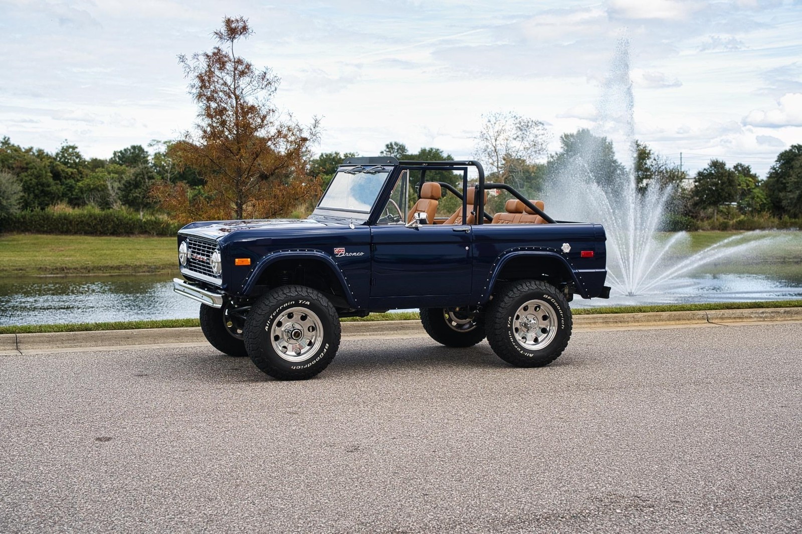 Ford-Bronco-1971-2-Door-19