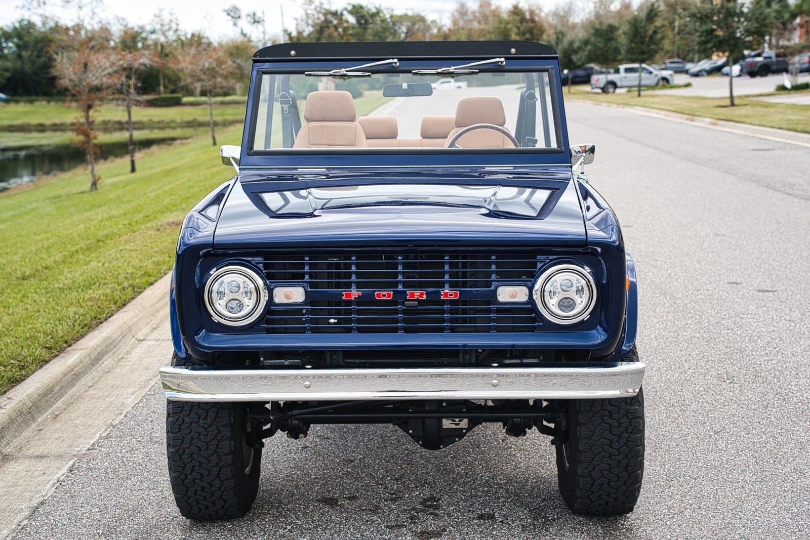 Ford-Bronco-1971-2-Door-22