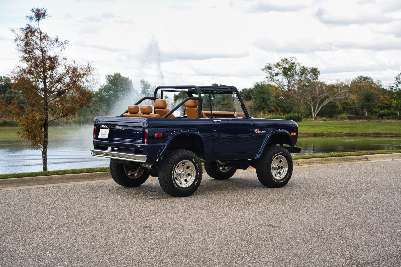 Ford-Bronco-1971-2-Door-5