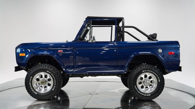 Ford-Bronco-1972-2