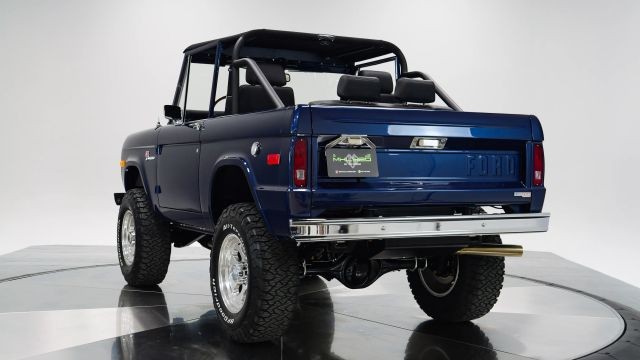 Ford-Bronco-1972-4