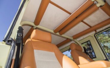 Ford-Bronco-1972-SUV-26