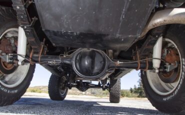 Ford-Bronco-1972-SUV-32