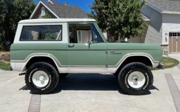 Ford-Bronco-1973-Convertible-1