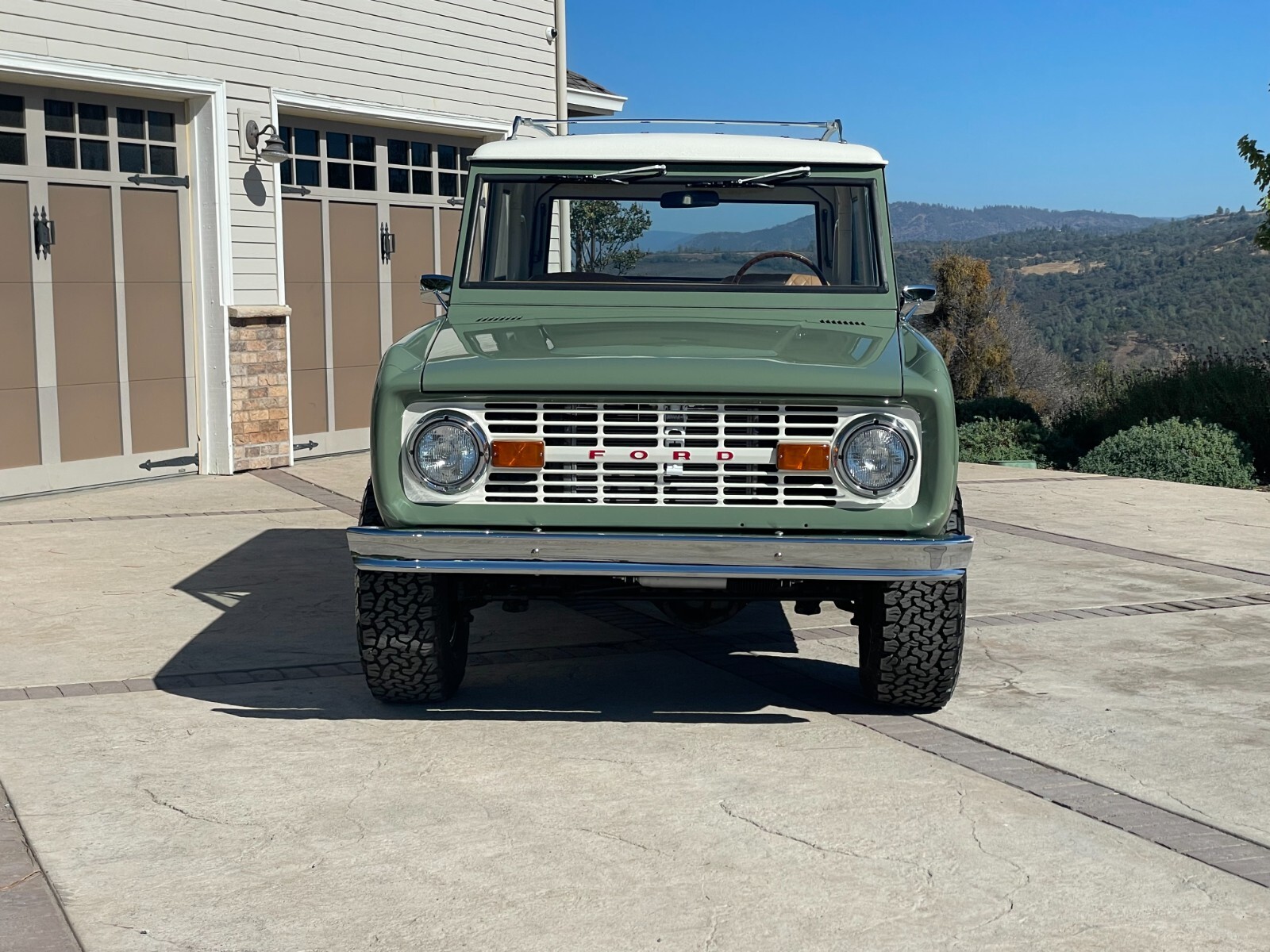 Ford-Bronco-1973-Convertible-10