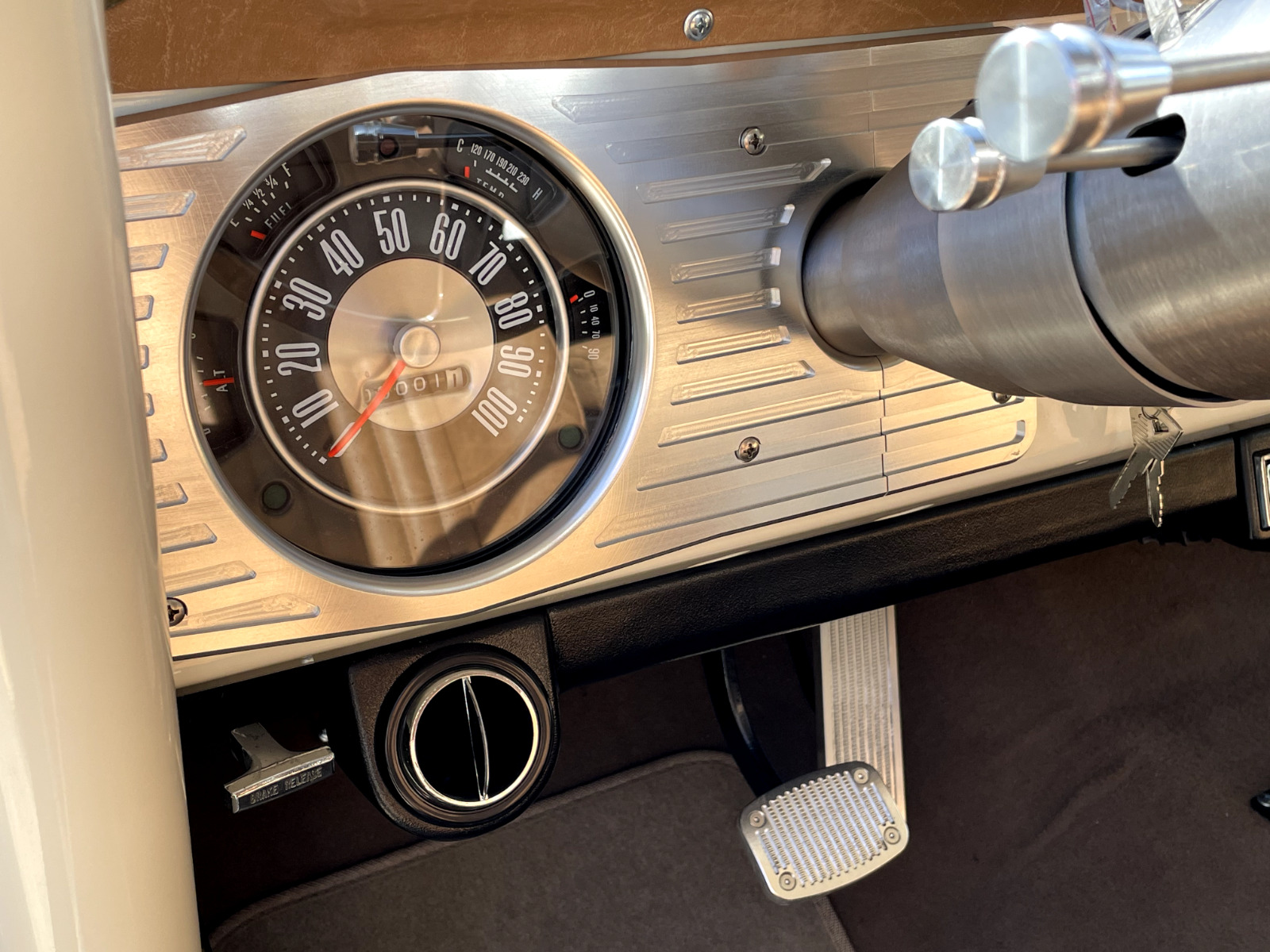 Ford-Bronco-1973-Convertible-24