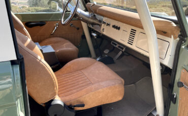 Ford-Bronco-1973-Convertible-25