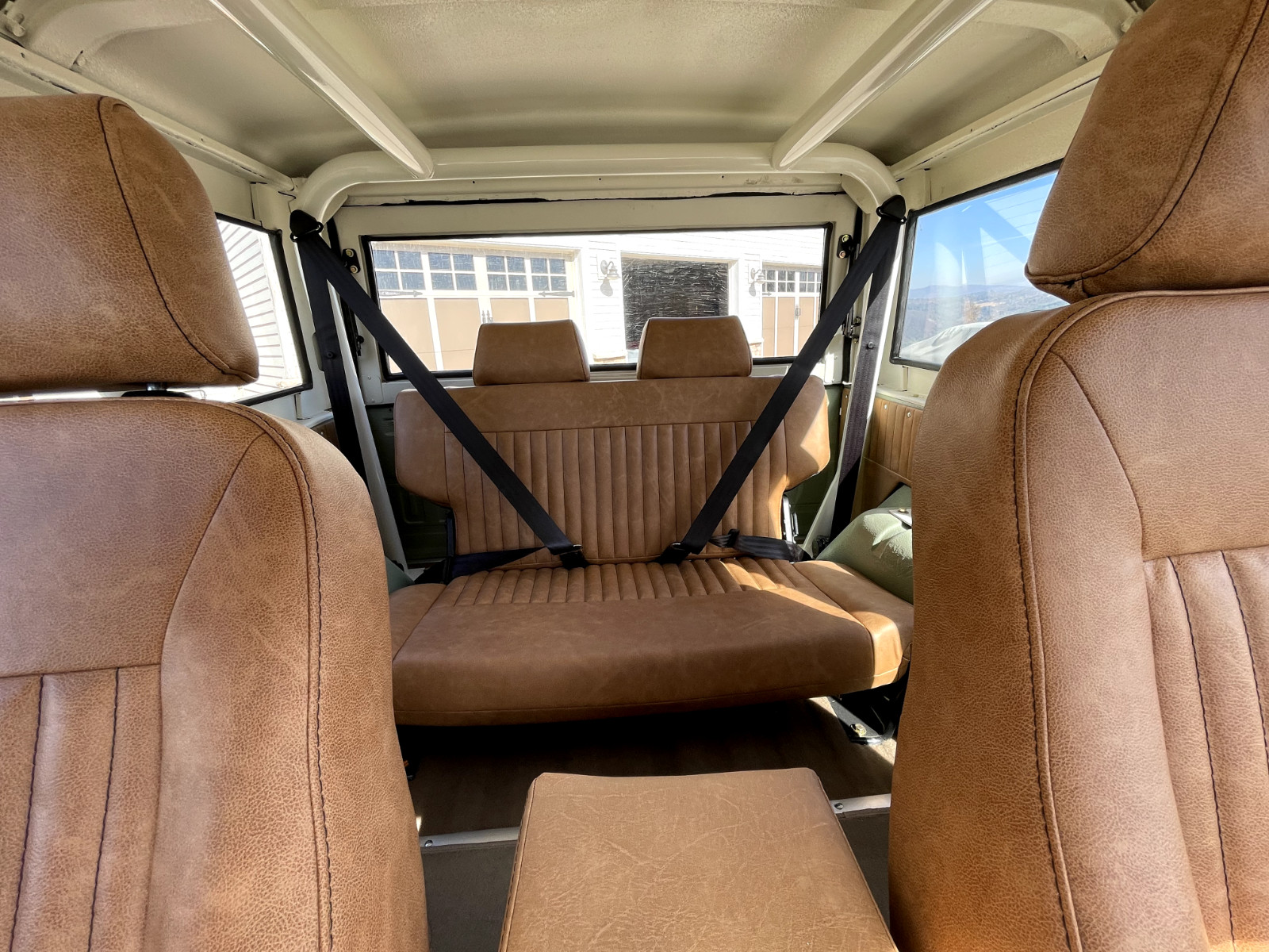 Ford-Bronco-1973-Convertible-29