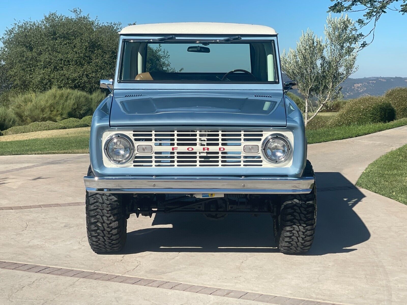 Ford-Bronco-1973-Convertible-4