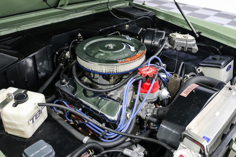 Ford-Bronco-1973-Mint-Green-Tan-10