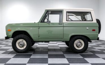 Ford-Bronco-1973-Mint-Green-Tan-5