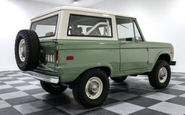 Ford-Bronco-1973-Mint-Green-Tan-8