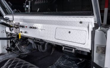 Ford-Bronco-1973-SUV-10