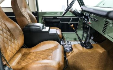 Ford-Bronco-1973-SUV-17