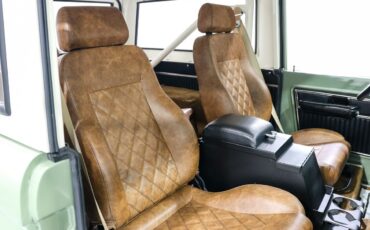 Ford-Bronco-1973-SUV-18