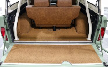 Ford-Bronco-1973-SUV-19