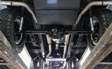 Ford-Bronco-1973-SUV-20