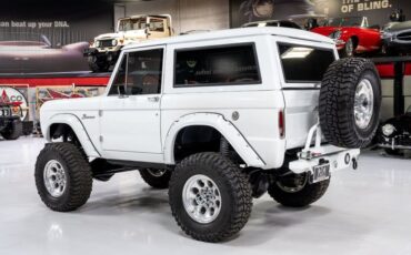 Ford-Bronco-1973-SUV-5