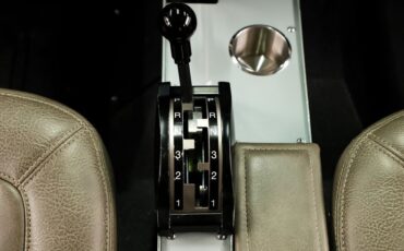 Ford-Bronco-1974-Cactus-Gray-Gray-16