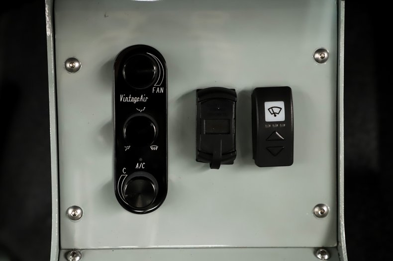 Ford-Bronco-1974-Cactus-Gray-Gray-25