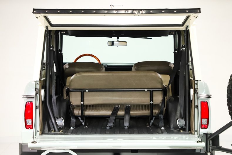 Ford-Bronco-1974-Cactus-Gray-Gray-29