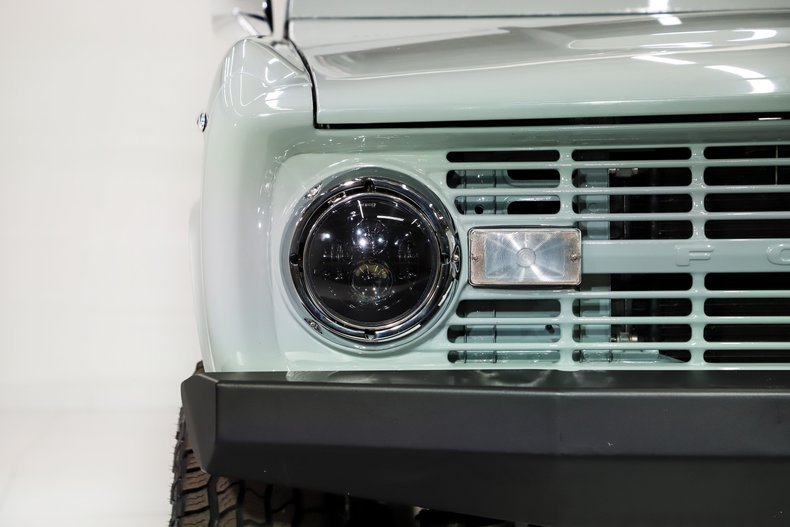 Ford-Bronco-1974-Cactus-Gray-Gray-42