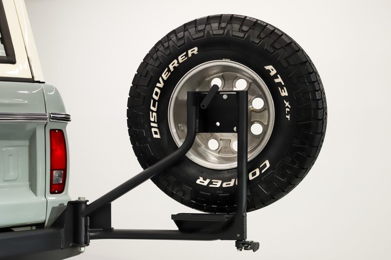 Ford-Bronco-1974-Cactus-Gray-Gray-48