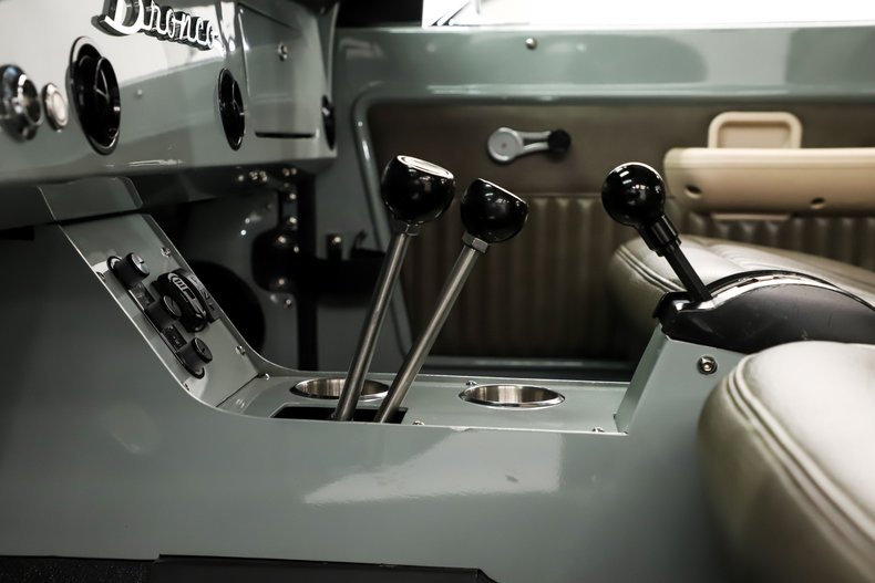 Ford-Bronco-1974-Cactus-Gray-Gray-5