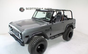 Ford-Bronco-1975-SUV-12