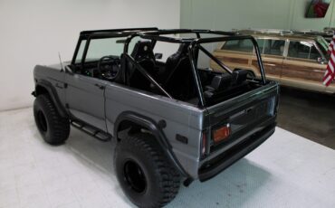 Ford-Bronco-1975-SUV-24