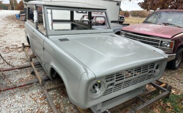 Ford-Bronco-1976-Utility-1