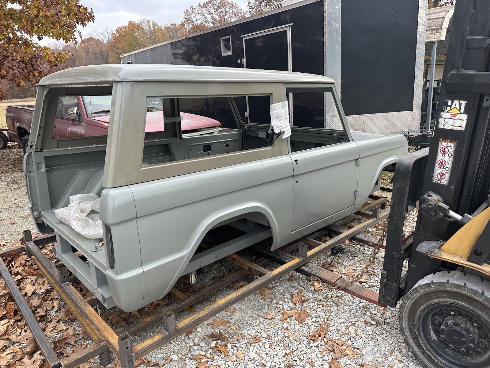 Ford-Bronco-1976-Utility-2