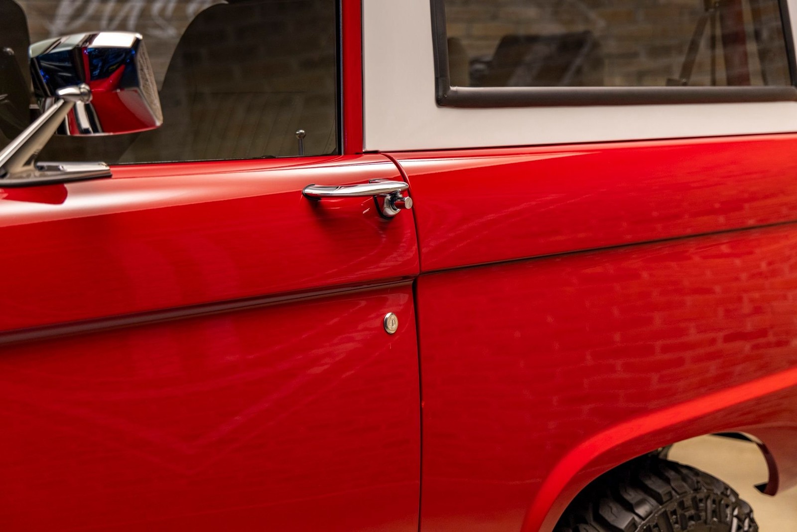 Ford-Bronco-1977-SUV-20