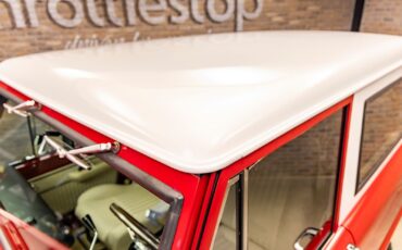 Ford-Bronco-1977-SUV-23