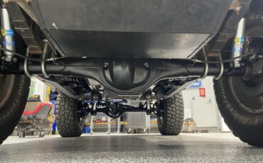 Ford-Bronco-1977-SUV-33