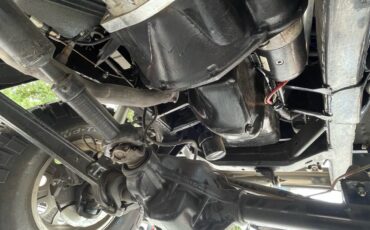 Ford-Bronco-1977-SUV-34